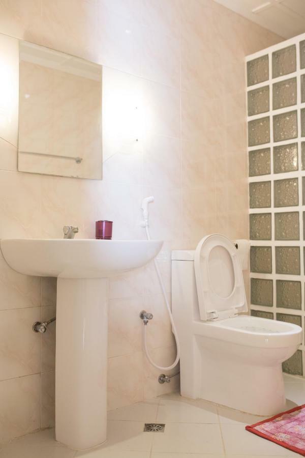 Jasmin'S Room Rental 몰볼 외부 사진